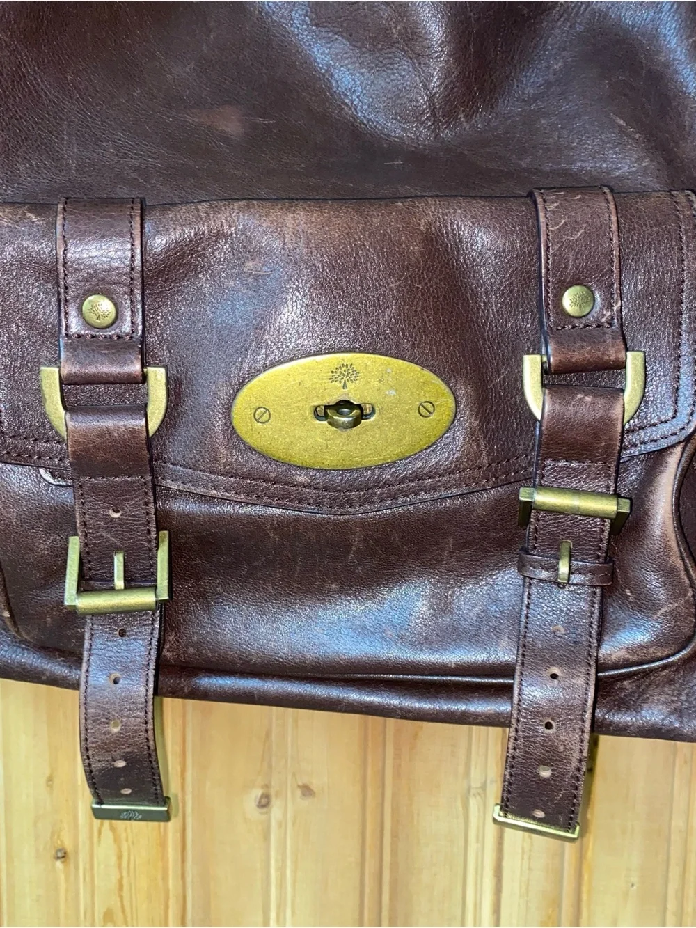 Mulberry Alexa Hobo Bag Dark Brown Leather Shoulder Bag with Front Buckle Pocket - Picture 4 of 14